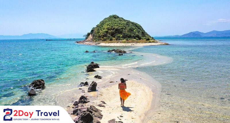 nên đi tour đảo nào ở Nha Trang