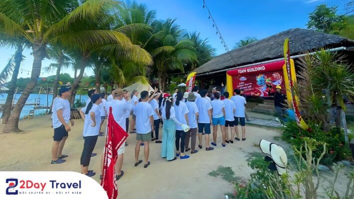 Trải nghiệm cảm giác mới lạ cùng Teambuilding tại Z-camp, Hồ Kênh Hạ
