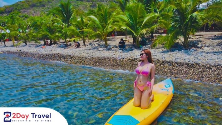 Check-in siêu chất tại MiniBeach, vẻ đẹp tựa Hawai tại Nha Trang