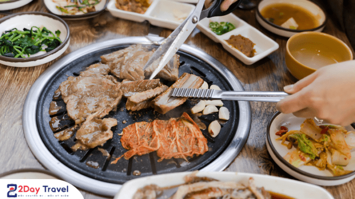 Thịt nướng và Banchan