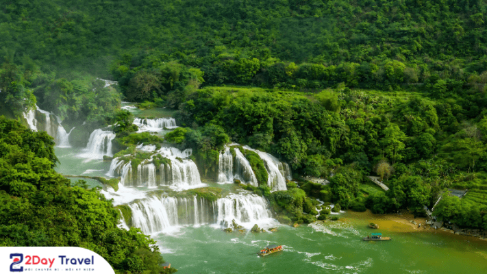 Thác bản Giốc