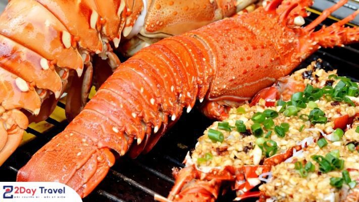 Thưởng thức hải sản tươi ngon 