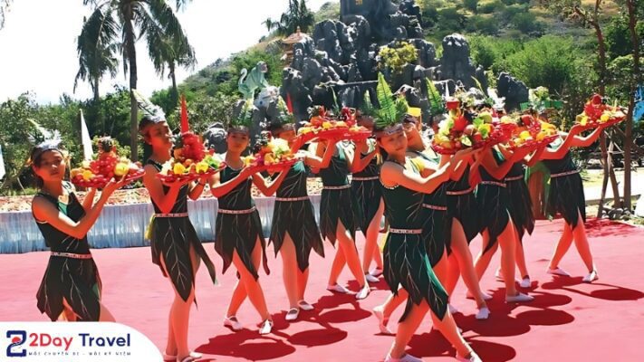 Lễ hội Hoa Quả Sơn