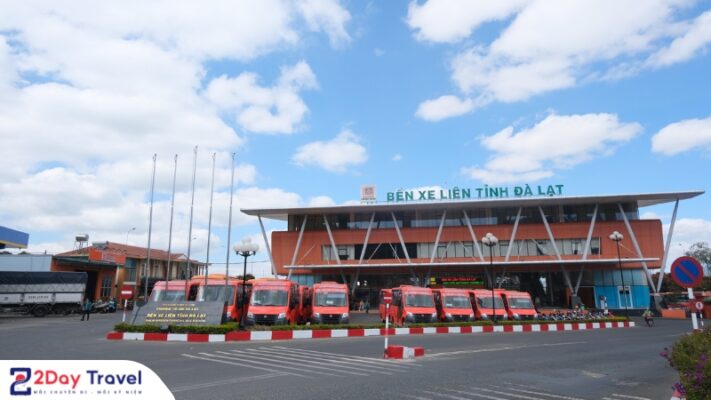 Nhà xe Phương Trang