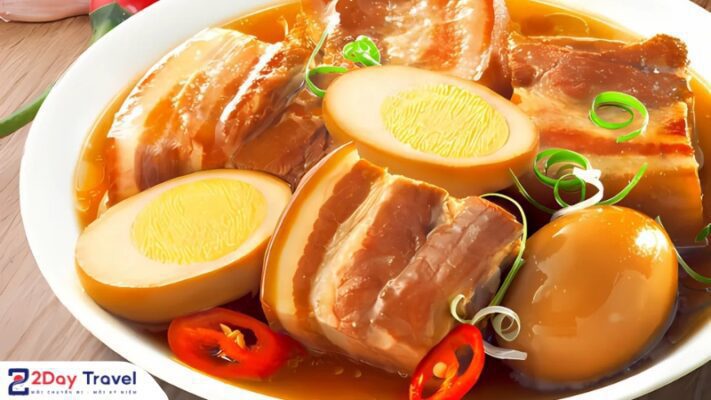 Thịt kho hột vịt - món ngon từ nhiều sự kết hợp