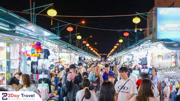Khám phá vui chơi chợ đêm Nha Trang 