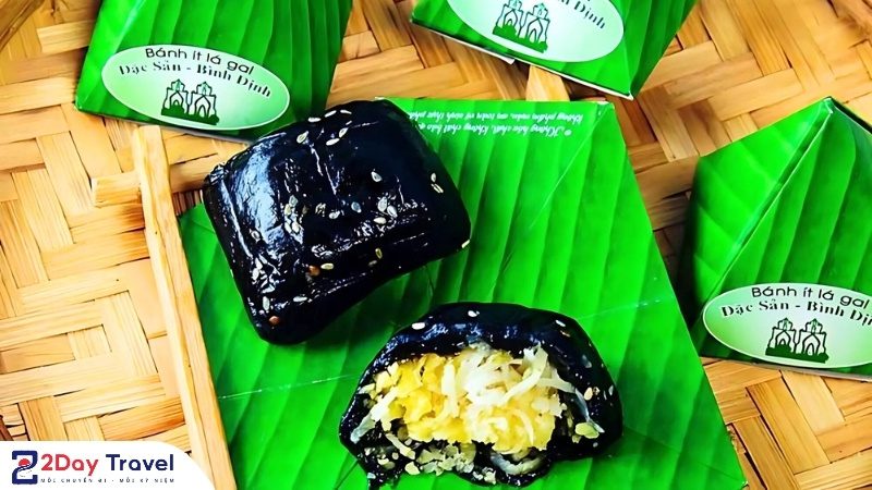 Bánh ít lá gai – Đặc sản Bình Định mang đậm hương quê truyền thống