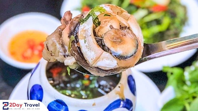 Ẩm thực Phú Yên – Mắt cá ngừ đại dương bổ dưỡng, món ăn nổi tiếng vùng biển miền Trung.