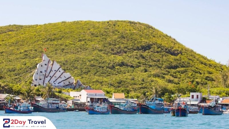 Khám phá làng chài Nha Trang trong hành trình tour 3 đảo hấp dẫn