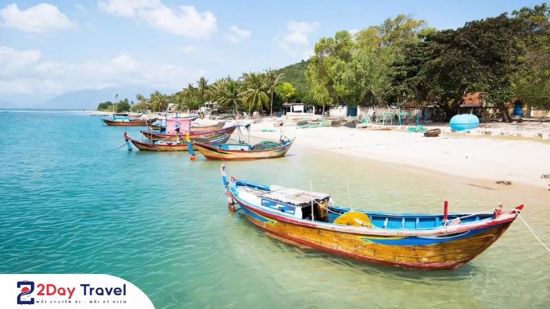 “Đảo Bích Đầm Nha Trang: Thiên đường hoang sơ ít người biết đến”