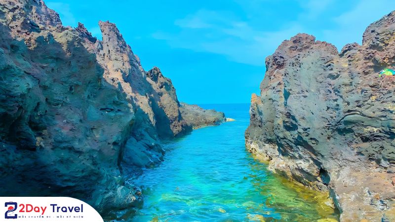 Đảo Phú Quý hay Đảo Lý Sơn nên đi đảo nào? So kè từ A–Z để chọn ngay!