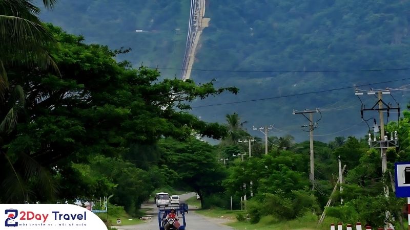 Đèo Ngoạn Mục (Ninh Thuận – Lâm Đồng)