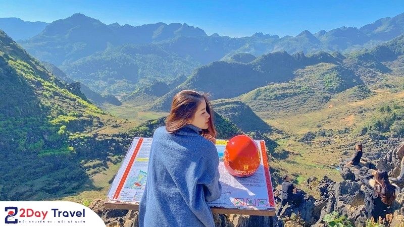 Chuẩn bị hành lý và trang phục phù hợp
