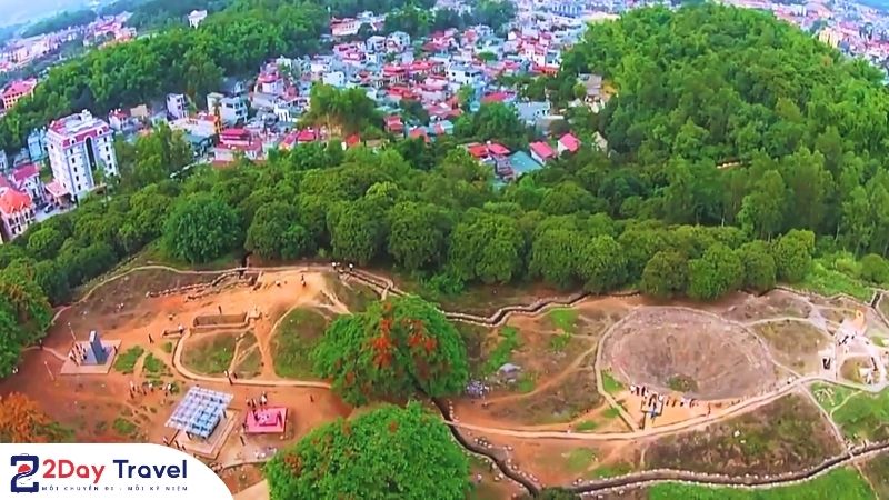 Toàn cảnh đồi A1 nhìn từ trên cao