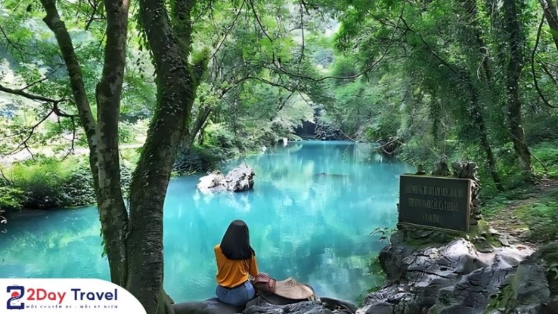 Check-in tại Hang Pác Bó