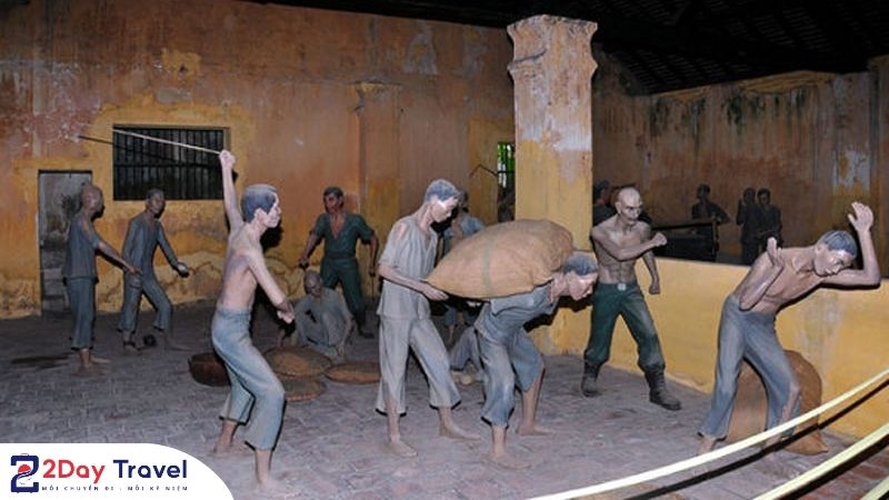 Cuộc sống tù nhân tại di tích Nhà tù Sơn La