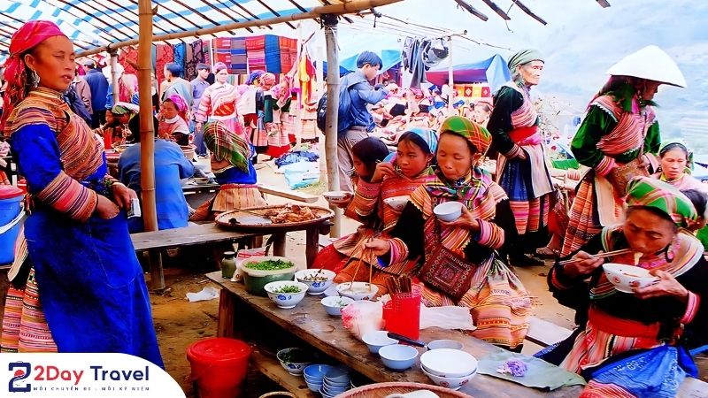 Trải nghiệm ẩm thực tại phiên chợ dân tộc