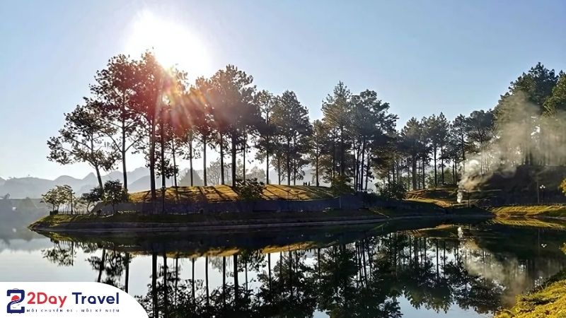 Mùa sương mù - khung cảnh huyền ảo