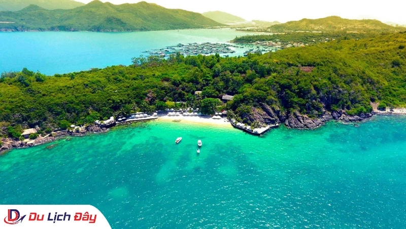 toàn cảnh mini beach nha trang từ trên cao