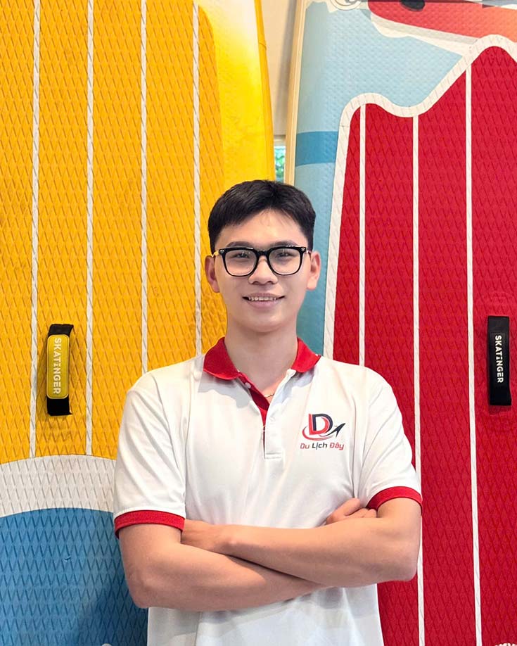 Trang chủ - quyen linh nhan su du lich day