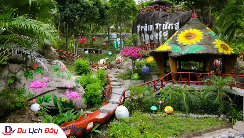 Cảnh quan khuôn viên khu du lịch Trăm Trứng trong Tour Ninh Thuận - Nha Trang 2N1Đ