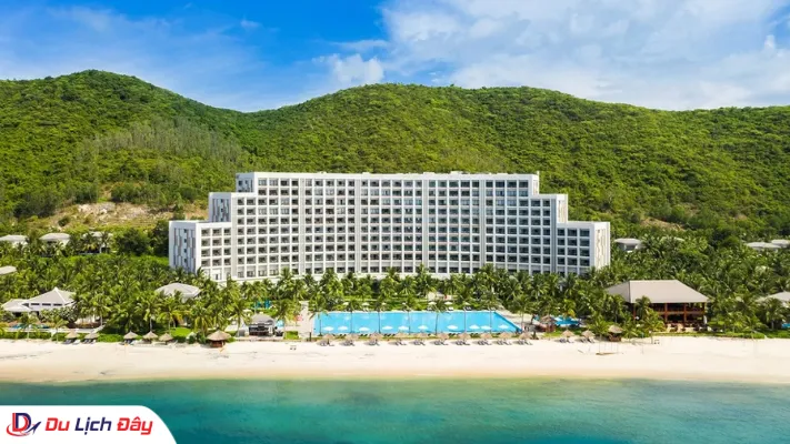 Toàn cảnh Vinpearl Resort & Spa Nha Trang Bay tử trên cao